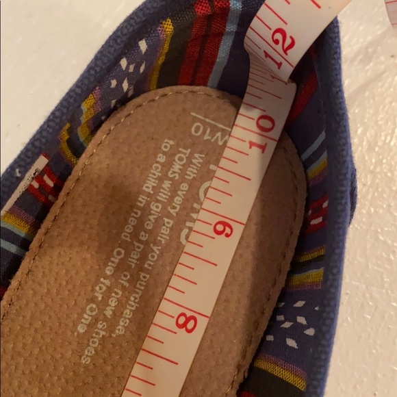 🆕TOMS Classic Loafers Sizes:  8- 8.5- 10 - Picture 12 of 12